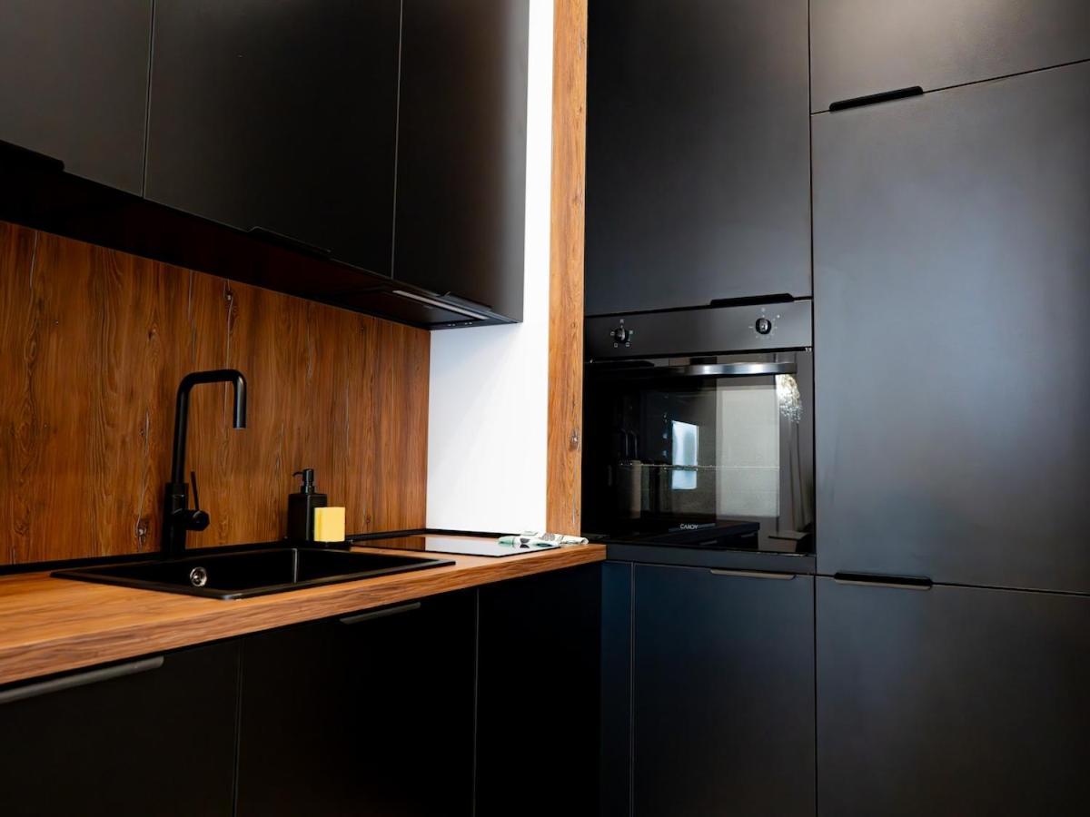 Aviatiei Elysee Luxury 1br *