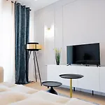 Aviatiei Elysee Luxury Apartment 1Br
