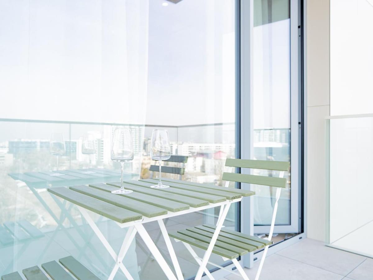 Aviatiei Elysee Luxury 1br *