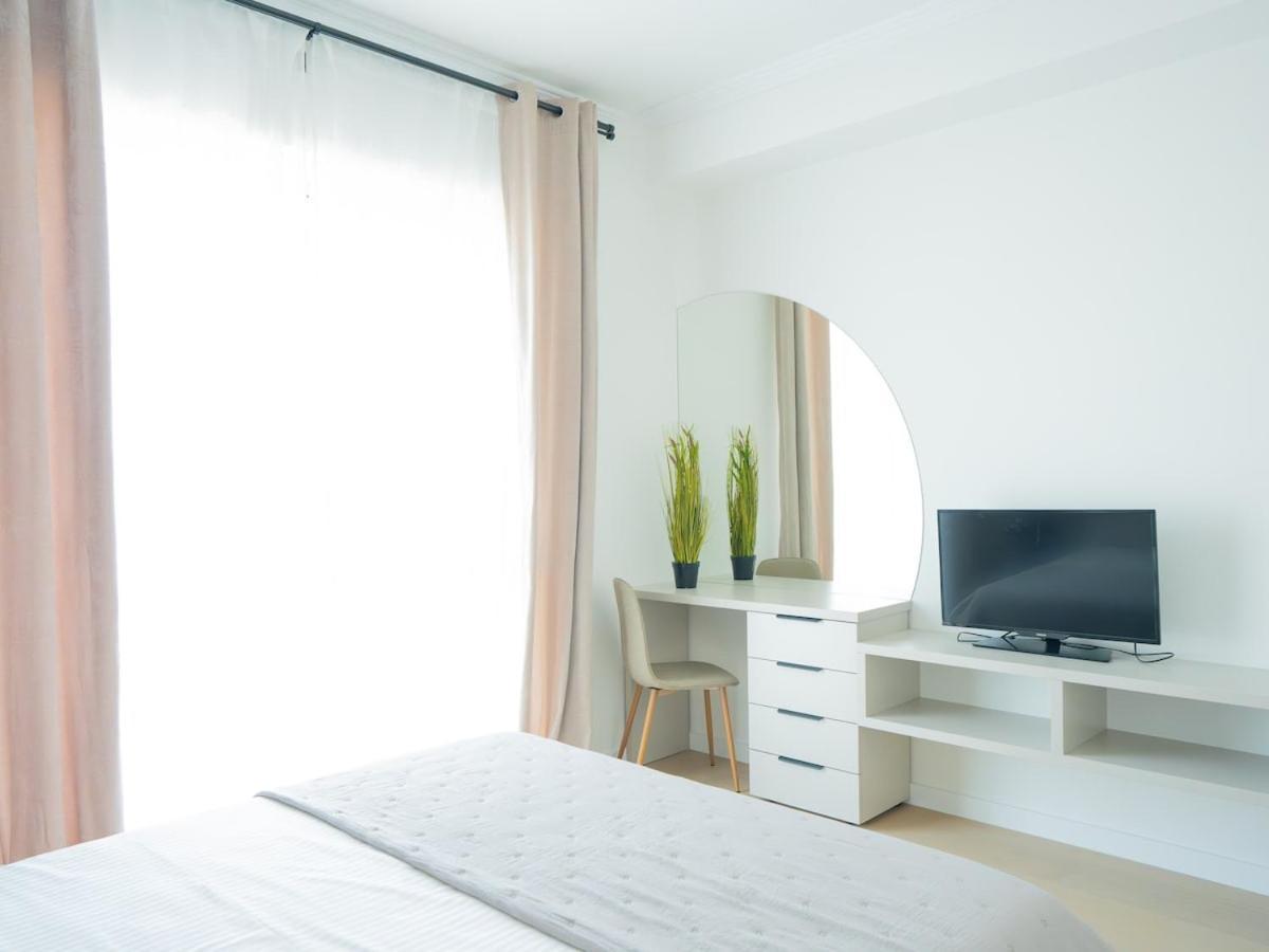 Aviatiei Elysee Luxury 1br * Bucureşti